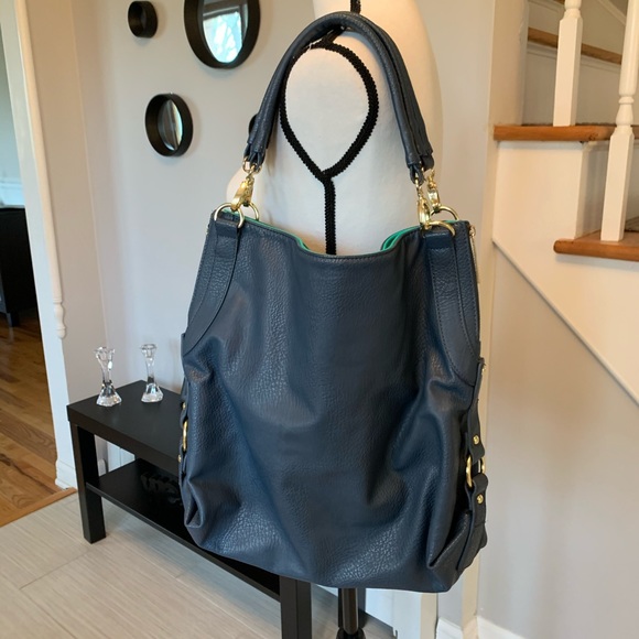 Olivia + Joy hobo bag - Picture 3 of 9